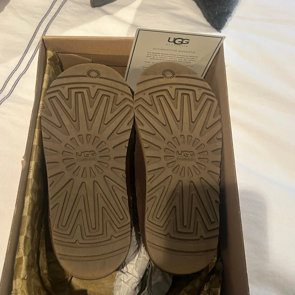 UGG Kids Brown Suede Slippers - Picture 3 of 7